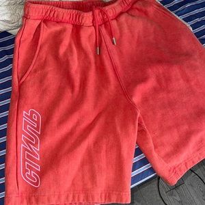Heron preston shorts have tags
